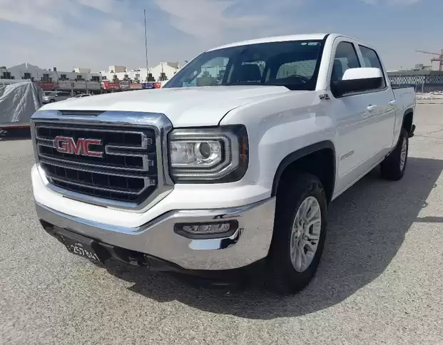 استفاده شده GMC Sierra برای فروش که در دوحه #5577 - 1  image 